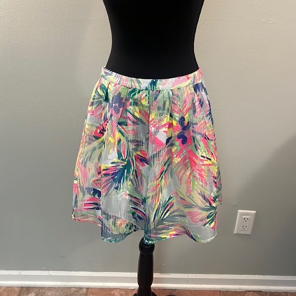 Lily Pulitzer mesh skirt size 6 - Picture 1 of 7